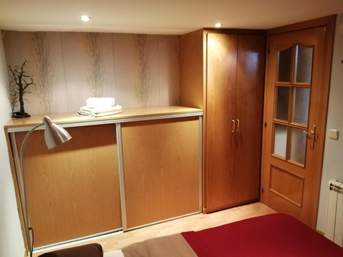 Apartamentos Deluxe Barajas Madrid Luaran gambar