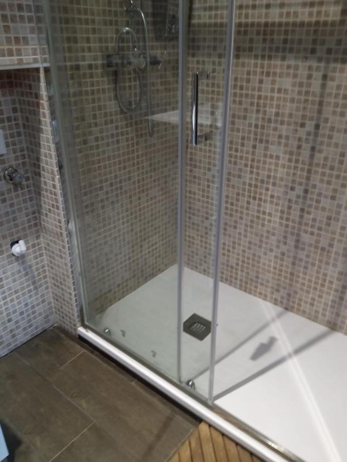 Apartamentos Deluxe Barajas Madrid Luaran gambar