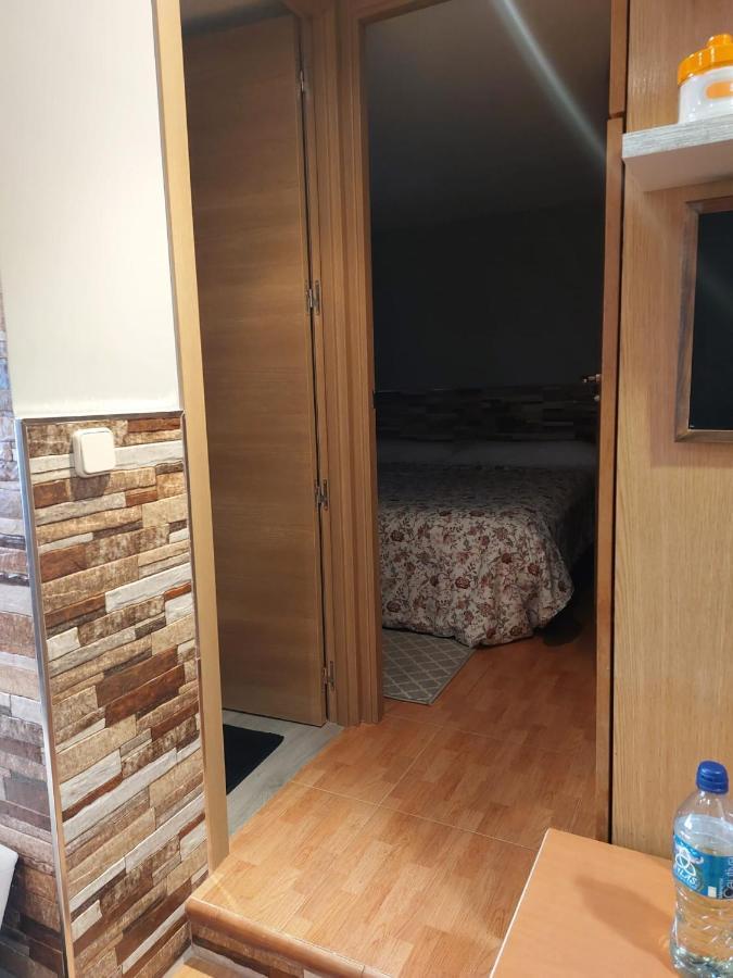 Apartamentos Deluxe Barajas Madrid Luaran gambar